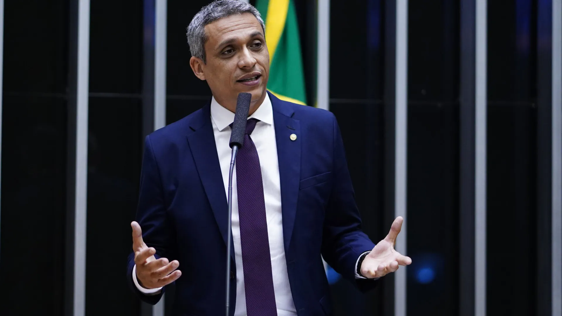 Deputado Gustavo Gayer é indiciado por desvio de cota parlamentar