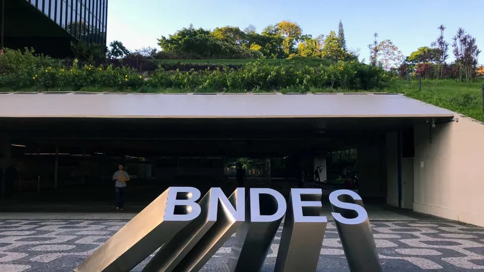BNDES destina R$ 2,4 bilhões a agricultores impactados por desastres climáticos