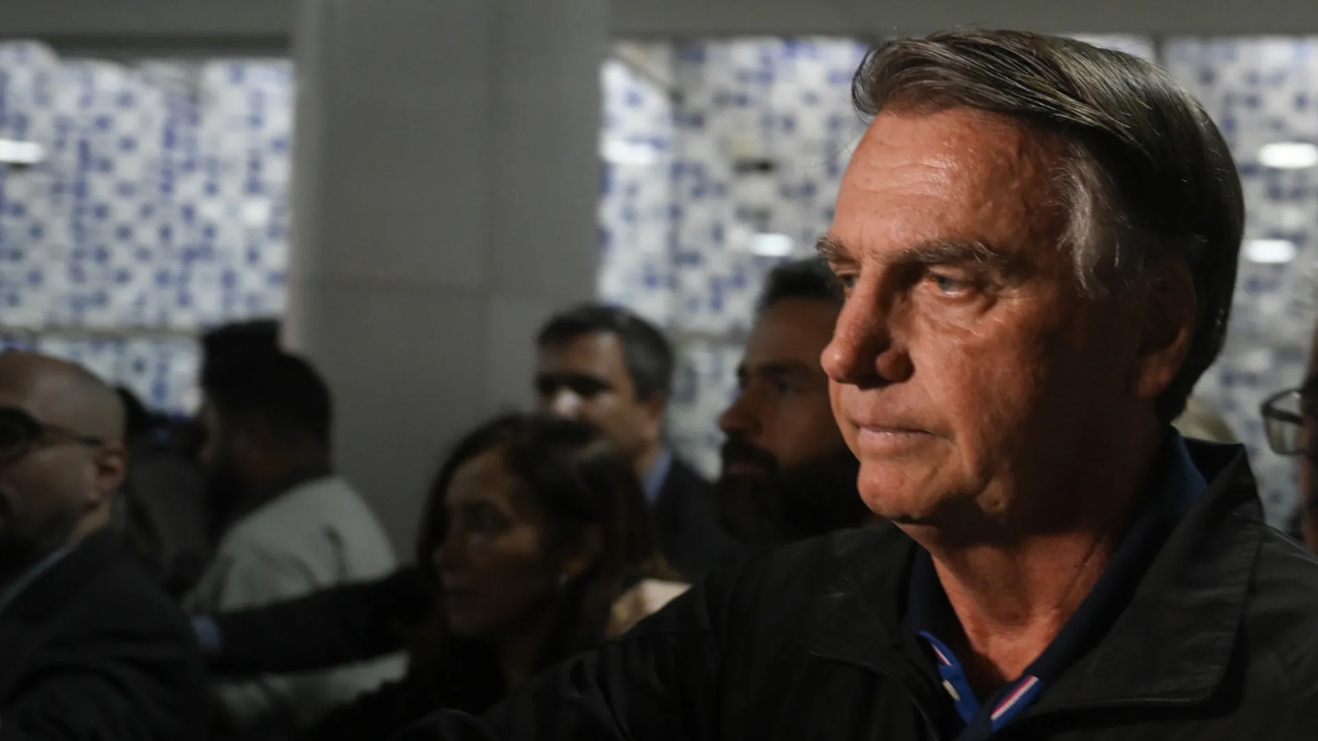 Defesa de Bolsonaro solicita autorização para nova cirurgia ao STF