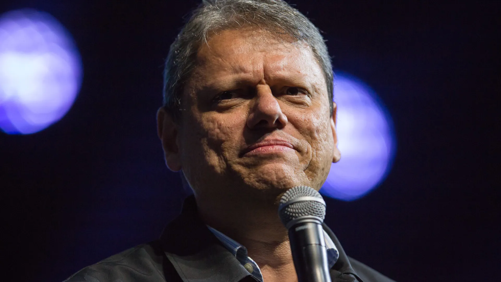 Tarcísio defende prisão perpétua e mudanças na legislação penal