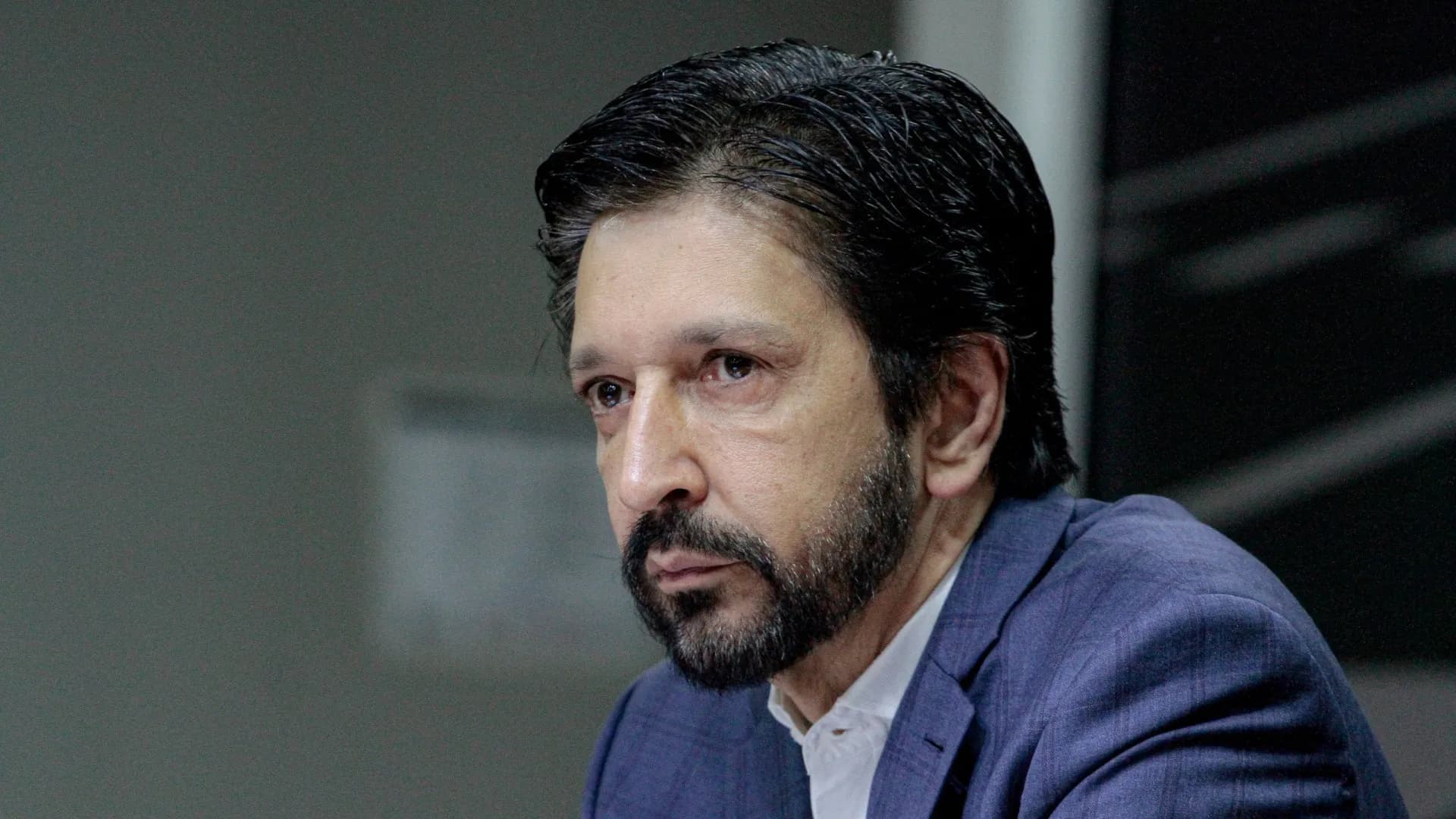 Ricardo Nunes comenta prisão de Bolsonaro após rompimento da tornozeleira