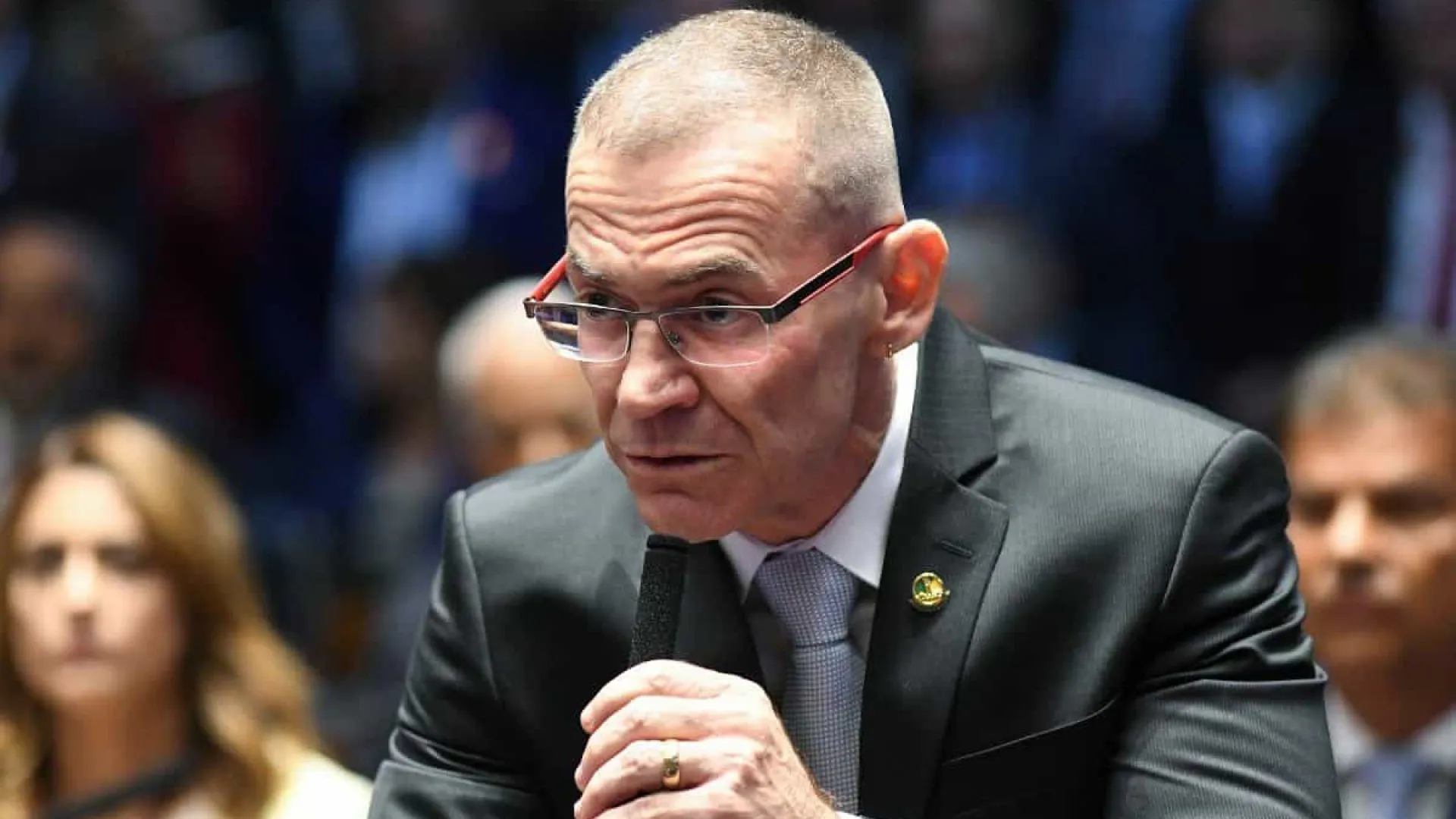 Senador Fabiano Contarato assume presidência da CPI do crime organizado