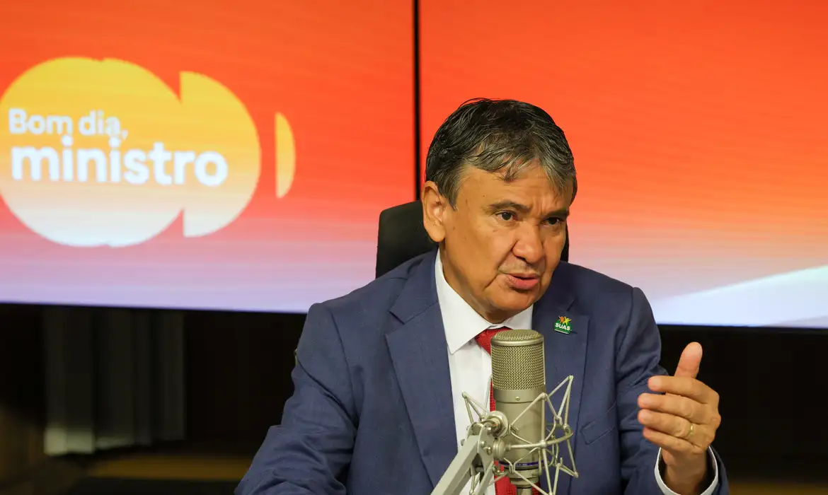 Polícia Federal investiga fake news sobre programas sociais